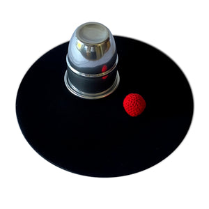 Example of VDF Circular Close up mat with chop cup and ball